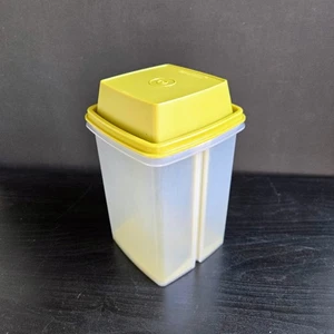 Vintage Tupperware LARGE 8.5 Cup Pick-A-Deli Pickle Keeper - Chartreuse Green - Picture 1 of 11