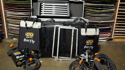 Kino Flo Bar-Fly 200 Light Kit W/2 fixtures & Hard Traveling Case - Image 1 of 4