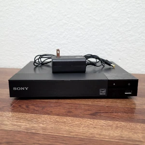 Sony BDP-S1700 Blu-ray Player - getestet funktioniert ohne Fernbedienung - Bild 1 von 8