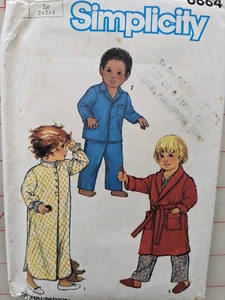 Simplicity 6664 - Size 2, 3, 4 TODDLER Pajamas, Robe, Nightgown UNCUT - Picture 1 of 3
