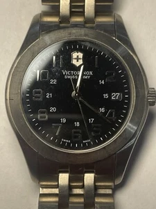 VictorINOX SWISS ARMY~Men's ALLIANCE TITANIUM Watch~Sapphire Crystal+Ti Bracelet - Picture 1 of 7