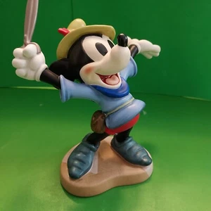 WDCC- BRAVE LITTLE TAILOR "I LET 'EM HAVE IT" FIGURINE- w/BOX and COA- MINT - Picture 1 of 8