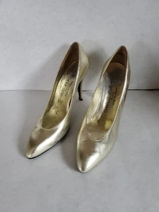 Vintage Charles Jourdan Paris Size 7.5 AA Gold Metallic Pumps Need Heel Tip - Picture 1 of 13
