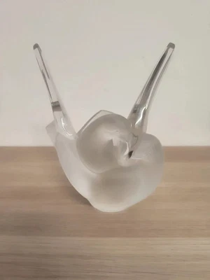 Grand vase en cristal  Lalique modèle Sylvie - Photo 1/4