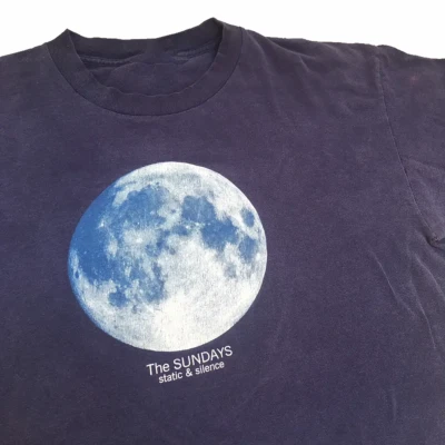 Camiseta unissex clássica rara Static and Silence The SUNDAYS P-5XL T-shirt S5591 - Imagem 1 de 3