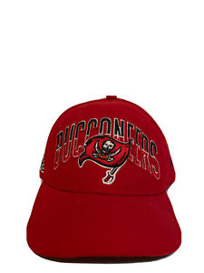 Vintage Embroidered Tampa Bay Buccaneers Fitted Hat Size 6 3/4