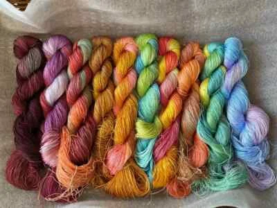 24silk tight twisted water ripple mulberry silk,hand-dyed gradient silk thread - Image 1 of 2