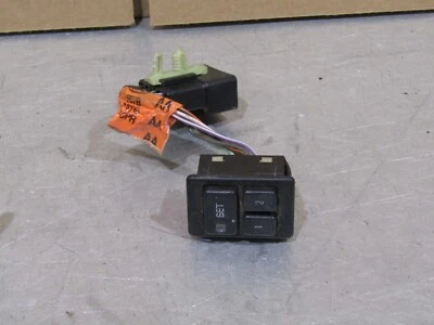 Lincoln Navigator 1999-2000 OEM LH lado del conductor asiento delantero interruptor de memoria 99 00 Foto 1 de 3