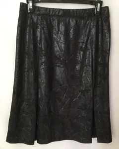 VTG Women Black faux Leather Texture Pull Up Skirt Waist 28" Made in New York - Picture 1 of 3