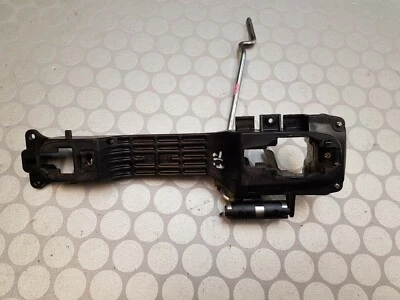 Toyota Yaris MK2 2006-2011 soporte de manija delantera abrazadera conductor lado derecho Foto 1 de 2