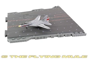 Forces of Valor 1:200 F-14A Tomcat USN VF-1 Wolfpack w/Carrier Deck Section B - Picture 1 of 6