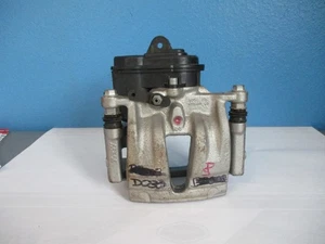 2016-2019 AUDI Q7  BREMSSATTEL  HINTEN  Rechts 4M0615406AR (D030) - Picture 1 of 14