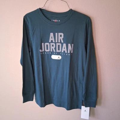Air Jordan Flight Jumpman Nike Green T-Shirt XL (13-15 Years) Long Sleeves - Image 1 of 4