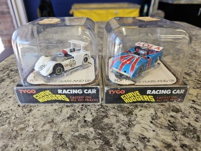 TYCO LOLA CAN AM 8514 Lola 260 + 8504 Chaparral 2G - Image 1 of 2