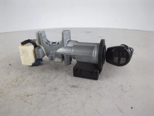 Suzuki Swift Glx 2005-2011 Ignition Barrel And Key - Picture 1 of 6