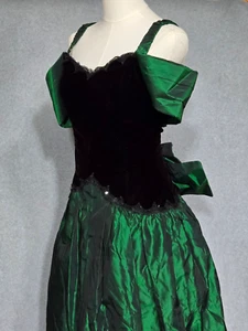 Vintage Scott McClintock Maxi Dress 12 Green Velvet Off-Shoulder Taffeta Prom - Picture 1 of 19