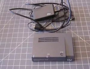 Intel NetportExpress 10/100 Print Server - Picture 1 of 6