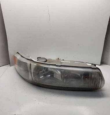 Faro derecho pasajero compatible con 97-04 REGAL 1375526 Foto 1 de 4