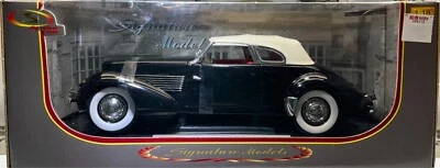 Signature Models 1936 CORD 810 -Black w/red interior 1/18 Scale -NIB - Image 1 of 4