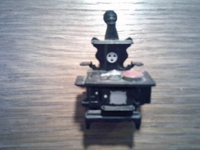 Vintage Plastic Acme Wood burning Stove Refrigerator Kitchen Magnet Dollhouse - Photo 1/2