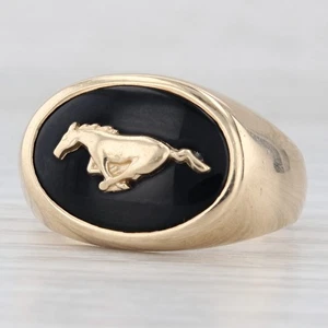 Anillo Signet Vintage Ford Mustang De Oro De 14k Con Ónix Y Caballo Talla 13 - Imagen 1 de 9