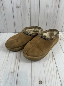 Zapatillas clásicas UGG para mujer talla 8 castaño Tasman bordadas gamuza piel de oveja - Imagen 1 de 14