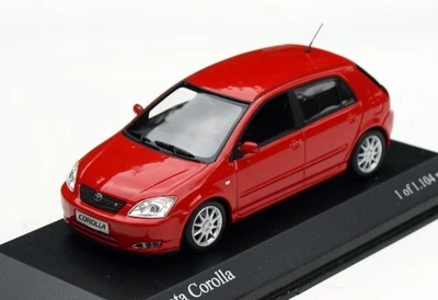 Toyota Corolla Schrägheck 5-türig E12 Bj. 2001-2004, Rosso, MINICHAMPS Im M.1 : - Immagine 1 di 4