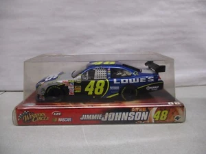 2008 Winners Circle Jimmie Johnson Lowes 1/24 - Picture 1 of 2