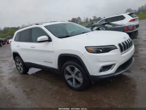 Alternator Fits 19-23 CHEROKEE 2510657 - Picture 1 of 12