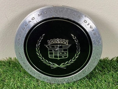 Tapacubos Fleetwood Cadillac Deville 89-93 25558415 OEM BUENOS CLIPS Foto 1 de 4