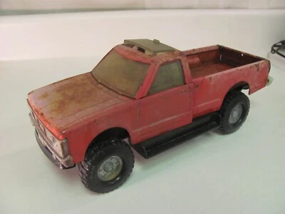 Vintage ERTL Farm Country Red GMC Pickup Truck - Made in U.S.A. - Image 1 of 4