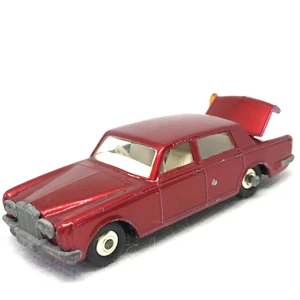 Lesney Matchbox Rolls Royce Silver Shadow No. 24 1969 Red Made In United Kingdom - Picture 1 of 11