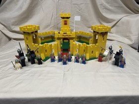Lego 375 / 6075 Vintage Castle