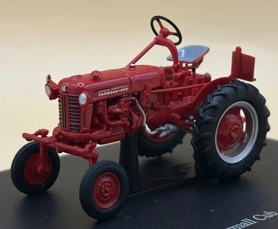Hachette 1:43 1956 International Harvester Farmall Cub Tractor - Red  - Image 1 of 3