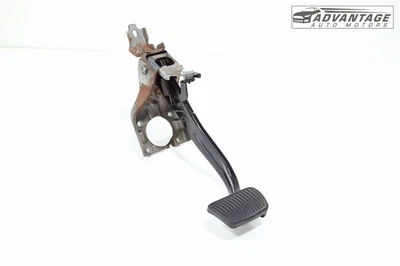 2019–2020 HYUNDAI SANTA FE ПЕДАЛЬ СТОПОРА СТОЯНОЧНОГО ТОРМОЗА С КРОНШТЕЙНОМ ОТ ОРИГИНАЛЬНОГО ПРОИЗВОДИТЕЛЯ - Изображение 1 из 4