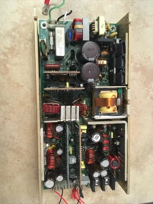 Fuente de alimentación Astec LPQ152 Foto 1 de 4