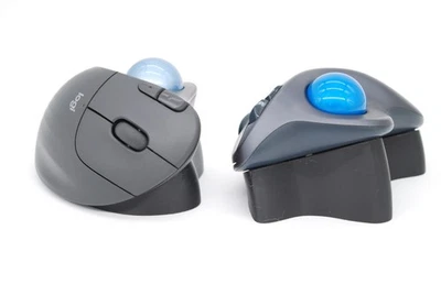 Ergonomic Angled Stand Mount for Logitech M570 M575S Mouse - Image 1 of 4