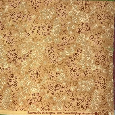 Estampado Essentials Wilmington - Brillos - Rollos de puntos en tela dorada tostada 1/2 yarda Foto 1 de 4