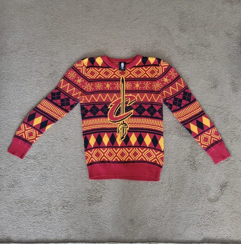 Cleveland Cavaliers - Large - Winter Holiday/Christmas Sweater - NBA Cover