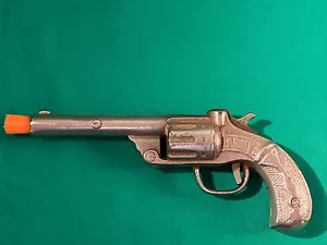 Ideal c. 1920 ARMY Cast Iron Single Shot Cap Gun Toy Pistol, A8.1.1 - Picture 1 of 9