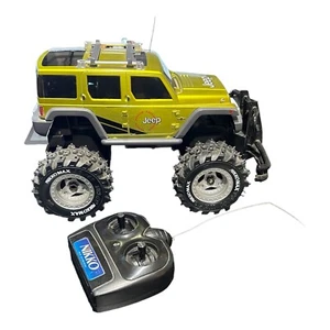 2005 NIKKO GREEN JEEP RESCUE WRANGLER 7.5”W 7”T 11” LONG USED 49hz (Test Video) - Picture 1 of 9