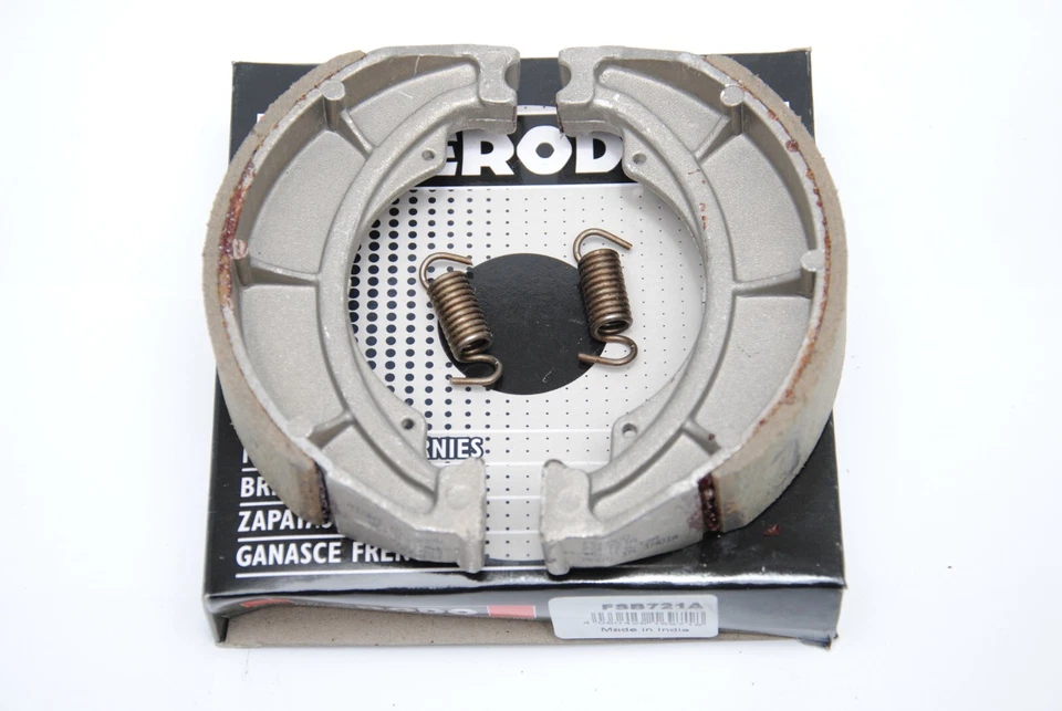 Ganasce Freno Posteriore SUZUKI DR 600 S (SN41A) dal 1985 al 1986 FERODO FSB721A - Imagen 1 de 1