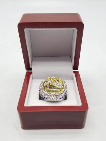 Golden State Warriors STEPHEN CURRY 2015 Replica NBA Finals Champions Ring & Box Cover