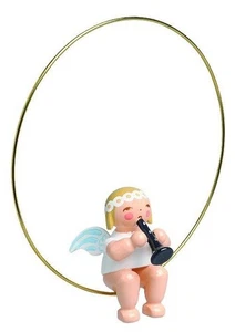 Wendt & Kühn - Christbaumengel im Ring mit Klarinette 6308/41 NEU - Picture 1 of 1