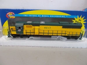 ATHEARN-CHICAGO NORTHWESTERN-SD-60 POWERED LOCOMOTIVE #8017 ~DCC READY-HO SCALE - Picture 1 of 7