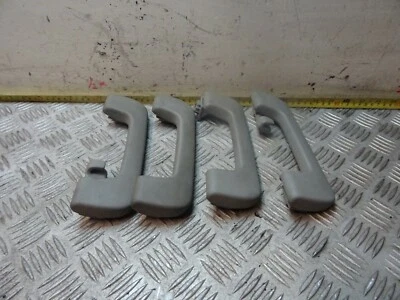 AUDI A4 2.5 V6 TDI SE 163 CV 2004 JUEGO DE 4 CUATRO MANIJAS DE AGARRE Foto 1 de 3