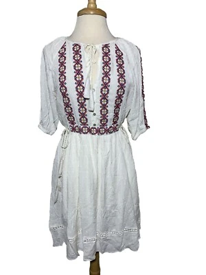 Nuevo con etiquetas Vestido Lovestitch Talla Mediana Blanco Forrado Corbata Arrugada en la Cintura Nuevo con Etiquetas Foto 1 de 4