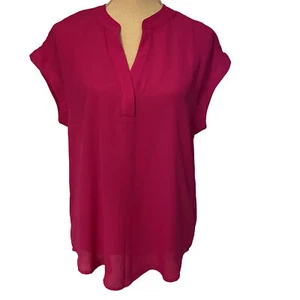 Cynthia Steffe Top blouse Fuchsia Pink Barbiecore Short Sleeve Y-neck Size M - Picture 1 of 8