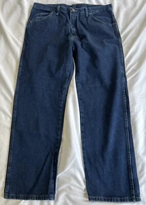 Jeans resistentes Wrangler ajuste regular azul denim 38x29 nuevos con etiquetas ropa de trabajo resistente - Imagen 1 de 7