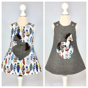 Vestido reversible hecho a mano para niñas plumas gris a rayas tweed talla: recién nacidas-9 años - Imagen 1 de 5